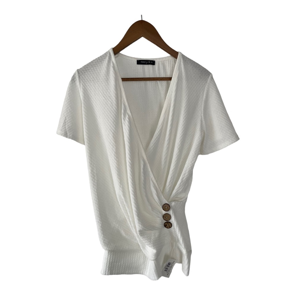 NWT Iliad USA baker waffle button top